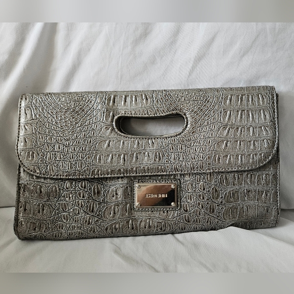 Nine West Clutch - Picture 1 of 5